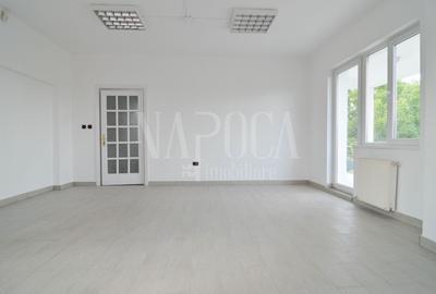 Casă individuală cu 11 camere cu Canalizare în Zorilor - 16