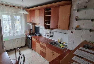 Apartament cu 3 camere de inchiriat-Rahova-Barca-cu centrala+loc de parcare - 8