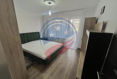 Apartament cu 3 camere decomandat în 1 Mai - 2