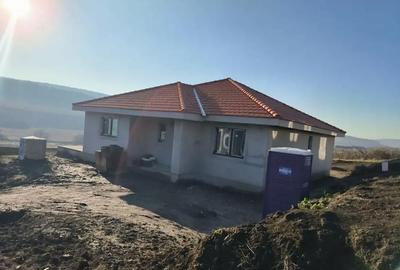 Casă cu 3 camere cu Teren 620 Mp în Livezeni - 3