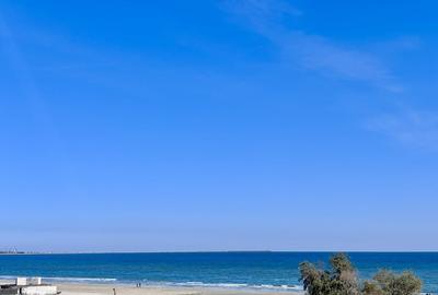 Prima linie la mare, complex cu piscina si spa - Mamaia Nord - 1