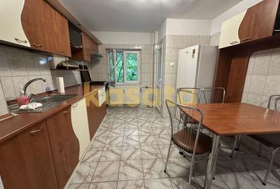 Apartament cu 3 camere decomandat, mobilat în Uverturii - 9