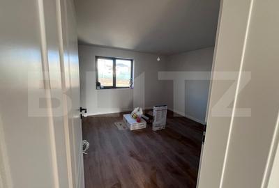 Duplex cu 4 camere cu Canalizare în Miroslava - 11