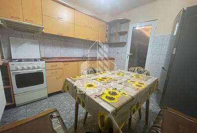 Apartament cu 2 camere 50 mpu,zona Confectii - 16