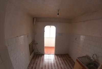 Oportunitate de Investitie: Apartament cu Doua Camere decomandat - 9