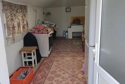 Casă cu 4 camere cu Teren 580 Mp în Ivești - 1