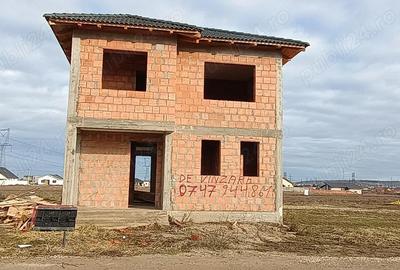 Casă cu Teren 470 Mp în Cihei - 6