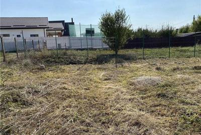 Teren de 553 mp, în Exterior Vest - 4