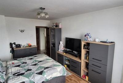 Apartament cu 2 camere decomandat în Central - 2