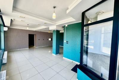 Spațiu comercial, de 90 mp, în Central - 5