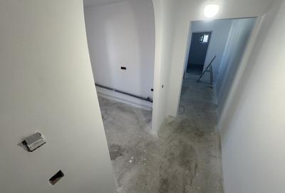 Apartament cu 2 camere semidecomandat în Inel I - 6