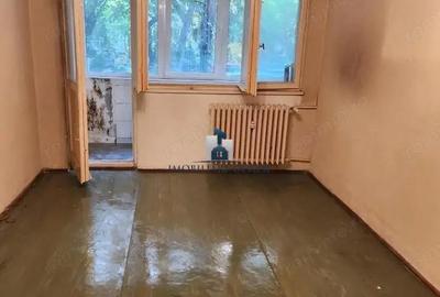 Apartament cu 2 camere decomandat în Alexandru Obregia - 2