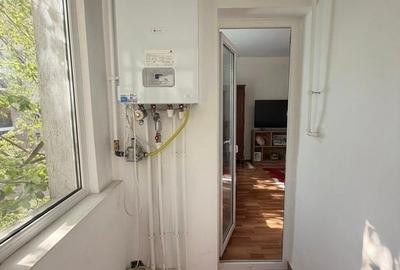 Apartament cu 2 camere decomandat, mobilat în Tomis II - 12