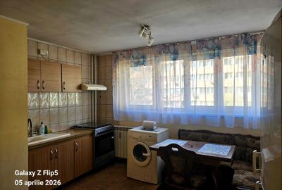 Garsonieră decomandată în Sintești - 3