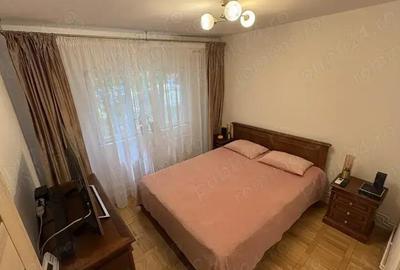 3 cam dec 2 bai centrala proprie zona Lipovei Piata Noua