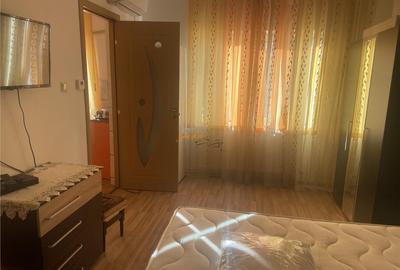 Garsonieră decomandată în Gară