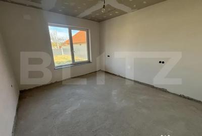 Casă cu 3 camere cu Teren 1300 Mp în Central - 8