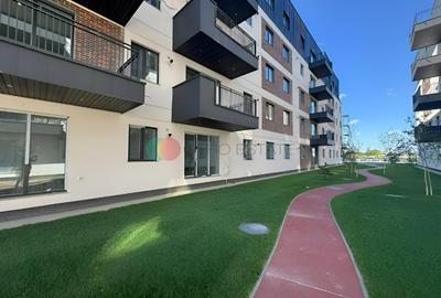 Apartament cu 3 camere în Periferie - 1