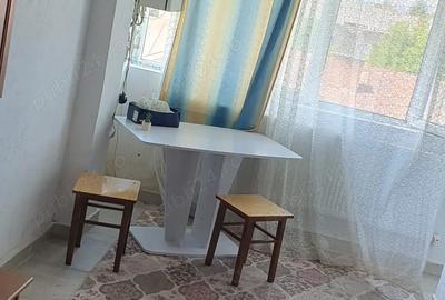 De vanzare garsoniera confort 1