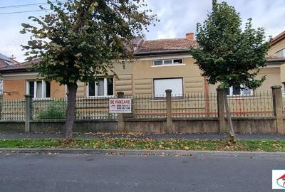 Casa parter zona Titulescu - 1