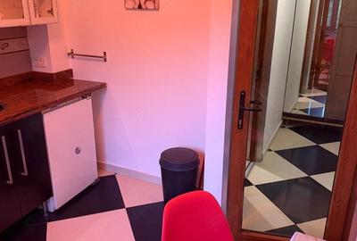 Garsonieră decomandată în Militari - 2