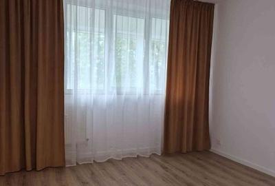 Propietar  Vand  Apartament 2  Camere Renovat 2025/ Mihalache / Metrou 1 Mai - 2
