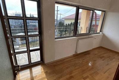 Casă în Central - 1