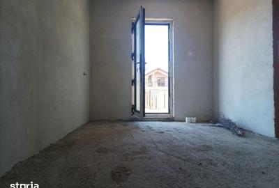 Casă cu 5 camere decomandat cu Teren 1063 Mp în Cornu - 9