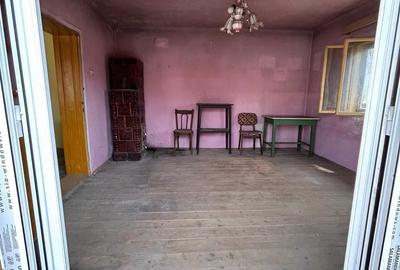 Casă cu 4 camere cu Teren 700 Mp în Rontău - 2