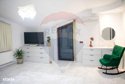 Casă cu 5 camere cu Teren 988 Mp în Bărcănești - 2