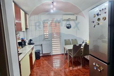 Vanazre Ap 2 camere în zona Titan - 5