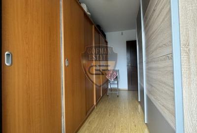 Casă individuală cu 8 camere cu Canalizare în Est - 18