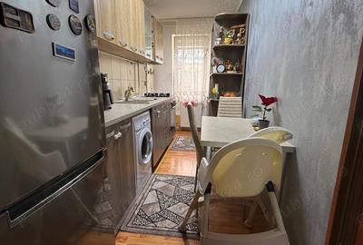 Apartament cu 2 camere decomandat în Astra - 3