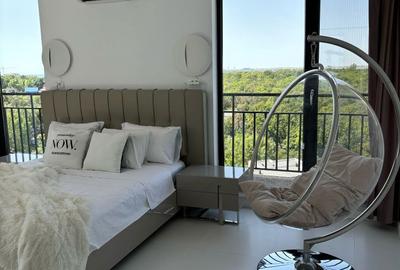 Apartament cu 4 camere în Mangalia - 1