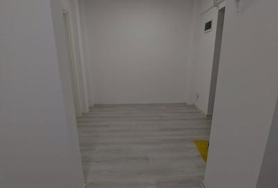 Apartament cu 2 camere decomandat în Micro 6 - 10