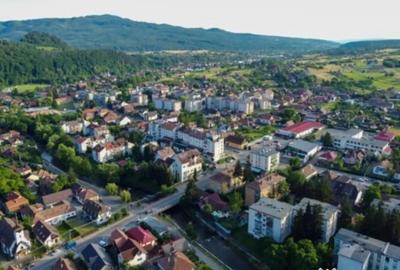 Spațiu comercial, de 324 mp, în Sovata - 3