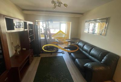 Apartament cu 3 camere decomandat în 9 Mai - 3