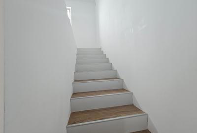 Duplex cu 4 camere cu Canalizare în Moșnița Nouă - 11