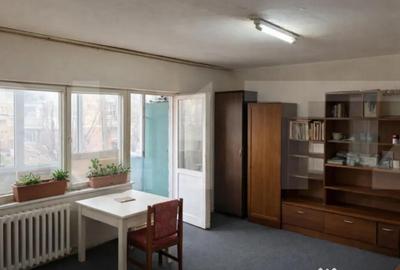 Apartament cu 2 camere decomandat în Micălaca