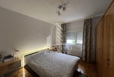 DE VÂNZARE Apartament 2 camere lângă parc - 12