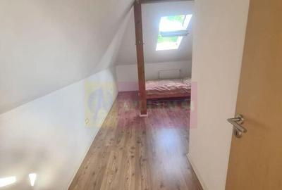 Vila de vanzare cu 6 camere in Cornu (teren 6.600 mp) - 1