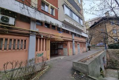 Apartament de 2 camere, semidecomandat, etaj 6/10, mobilat, Victoriei4 - 19