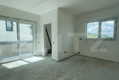 Casă cu 4 camere cu Teren 500 Mp în Central