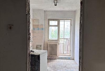 Apartament cu 3 camere decomandat în Unirii - 6