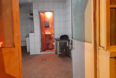 Spațiu comercial, de 20 mp, în Tei - 4