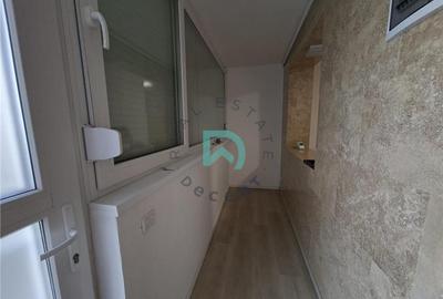 Apartament cu 3 camere semidecomandat în 13 Decembrie - 3
