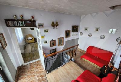 Casă cu 6 camere cu Teren 208 Mp în Central