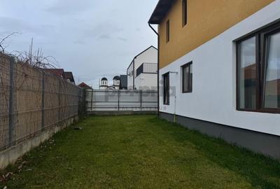 Casa de vanzare | 5 camere • 3 bai • 415 mp teren | Harman - 3