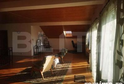 Casa 10 camere, 300 mp utili , teren 700 mp - 9