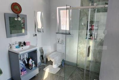 Casă cu 4 camere cu Teren 1800 Mp în Mărișelu - 4